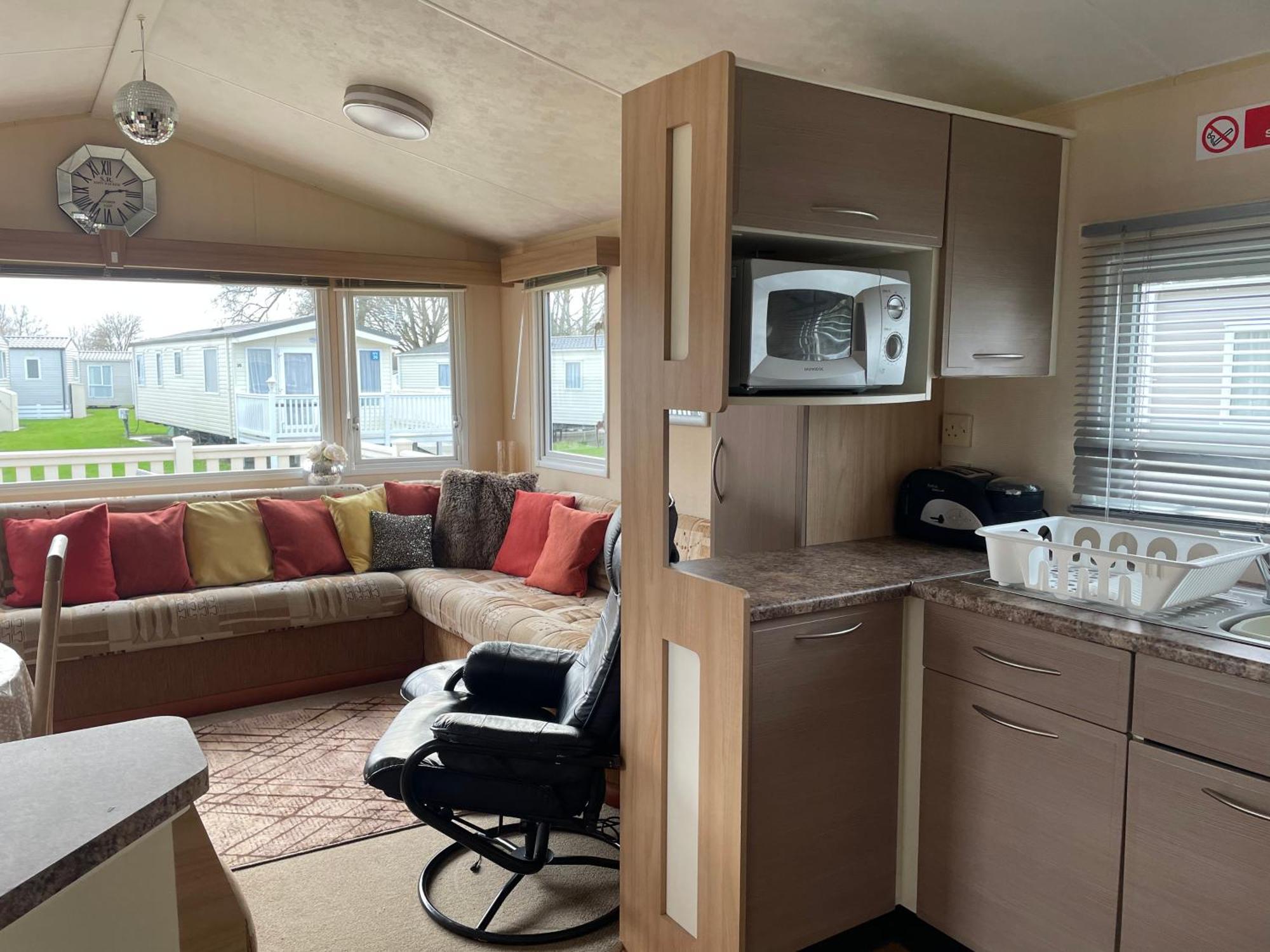 Cosy 3 Bedroom Caravan, South Cerney Exterior foto
